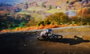 Obiektyw 80-200mm: Sekrety portretu, sportu i przyrody