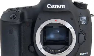 Canon 5D Mark III: Czy warto kupić go w 2026 roku? Opinie i ceny
