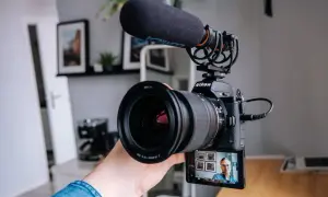 Lustrzanka do nagrywania wideo: Jaki model wybrać? Poradnik