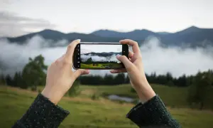 Jak zrobić zdjęcie panoramiczne? Poradnik krok po kroku (smartfon/aparat)