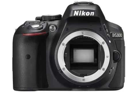 Nikon D5300 w 2026: Czy warto kupić używany? Recenzja