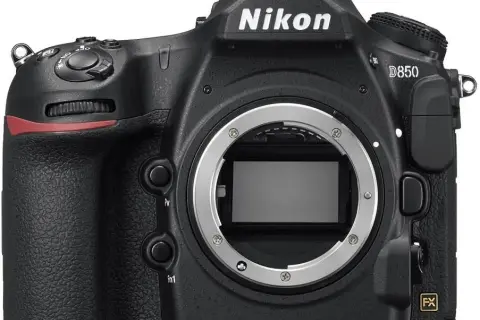Najnowsze lustrzanki Nikon 2026: D780/D850 czy warto kupić?