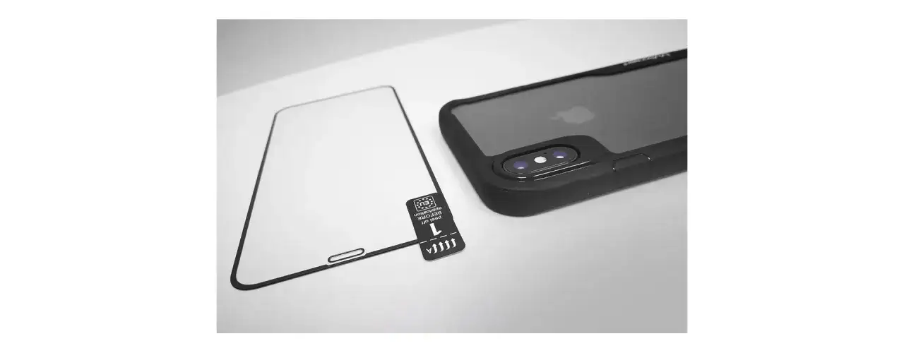 Zdjęcie Jak zdjąć szkło z aparatu iPhone? Poradnik krok po kroku