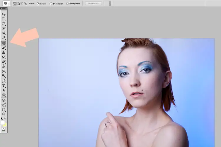 Zdjęcie Jak wygładzić skórę w Photoshopie: Naturalny retusz krok po kroku