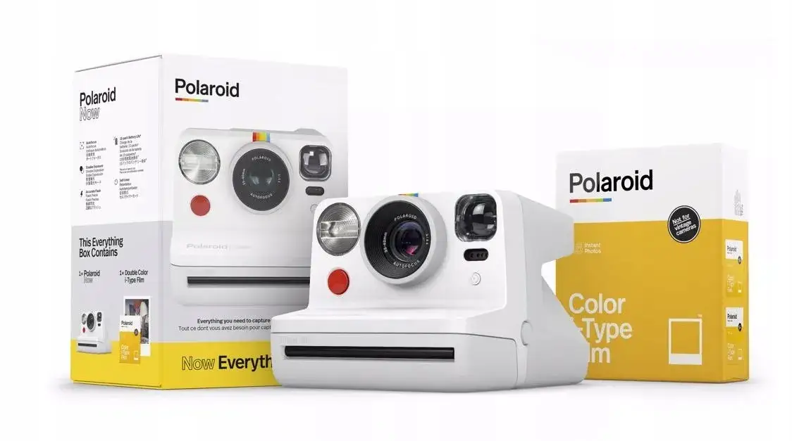 Zdjęcie Ile kosztuje aparat Polaroid? Cena, wkłady i całkowity koszt